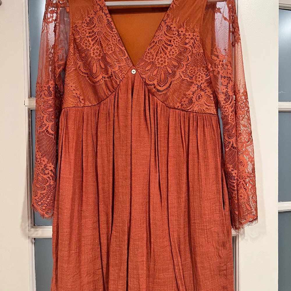 Women’s dress